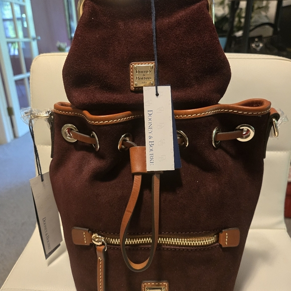 NWT Dooney & Bourke Suede Set - Picture 10 of 16